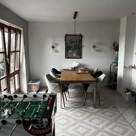 Lägenhet Cozy&spacious Topfloor